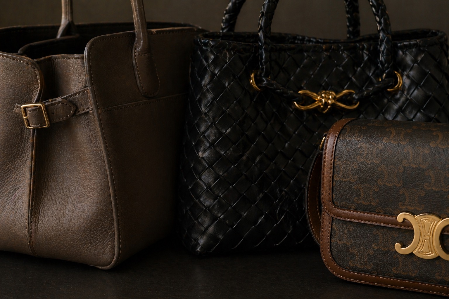 Quiet Luxury Bags in 2026: Minimal Shapes That Still Hold Attention bag detail illustration